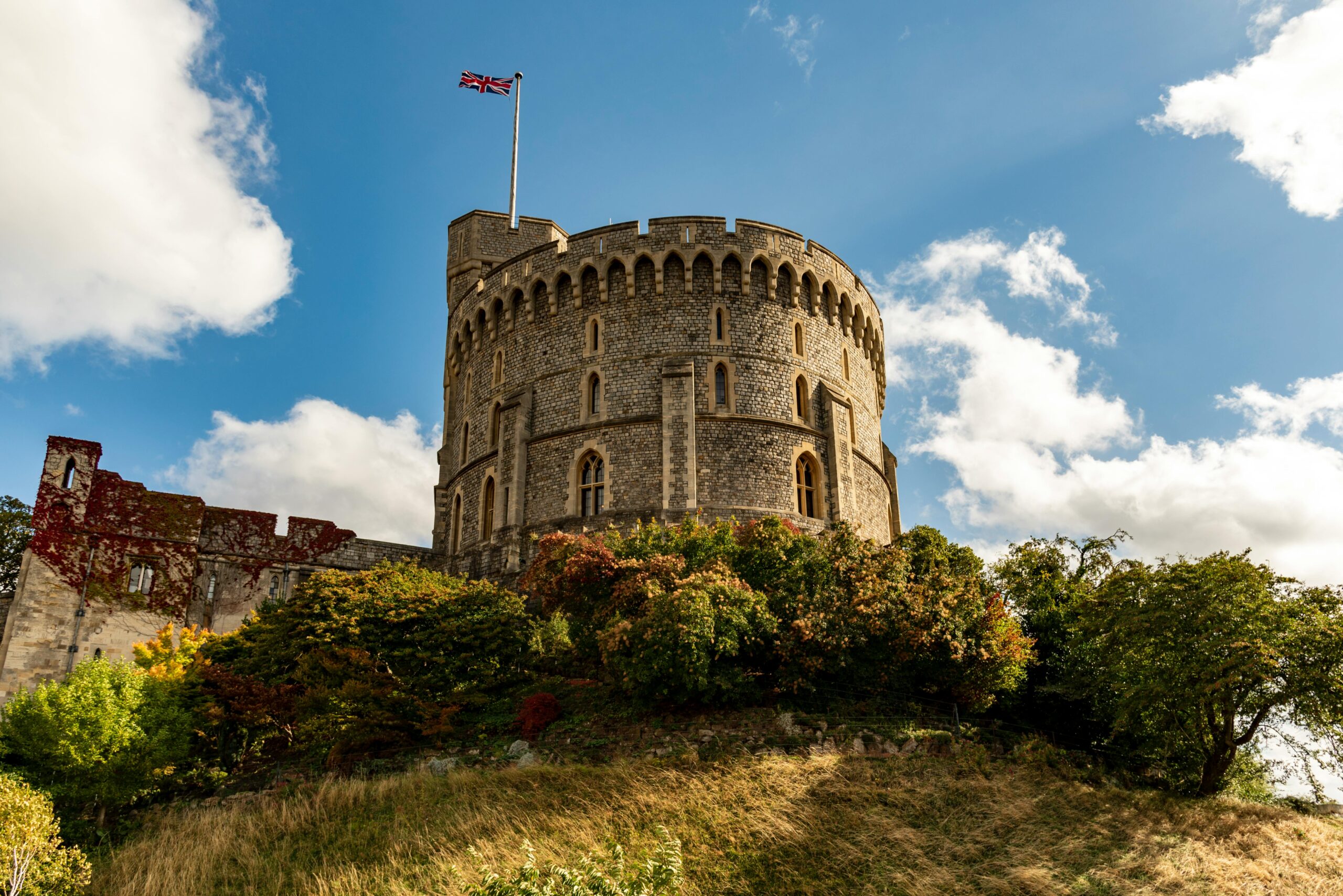 Castelo de Windsor no alto de uma montanha